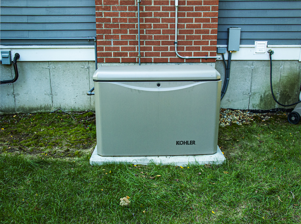 Backup Generator: The Ultimate Off-Grid Companion [2023]