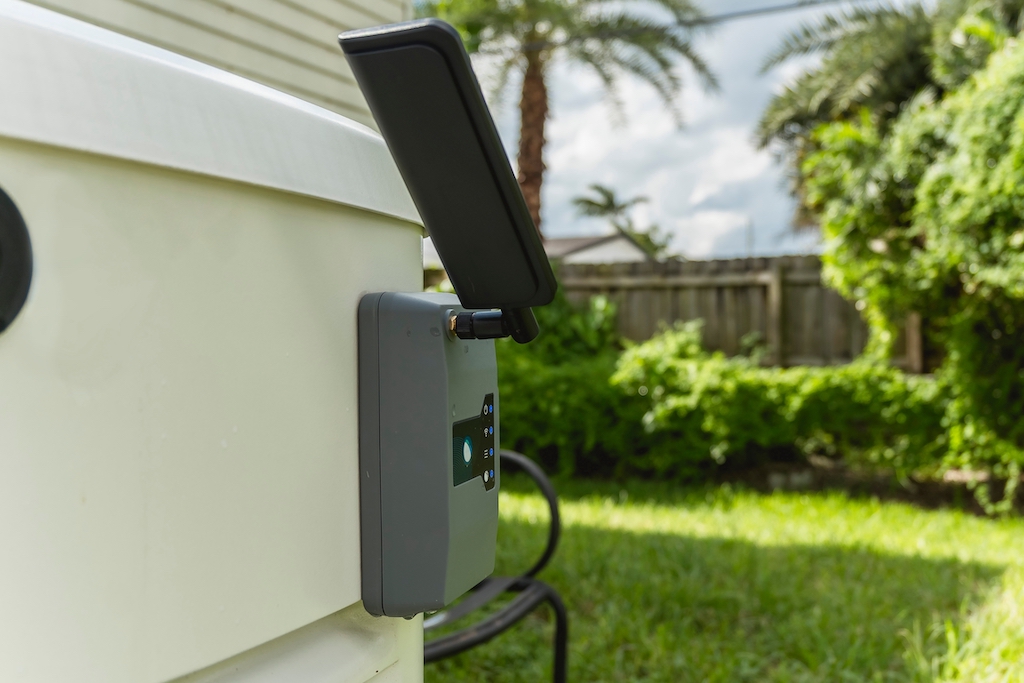 Residential standby generator with 4g LTE remote, Generator Connectivity.