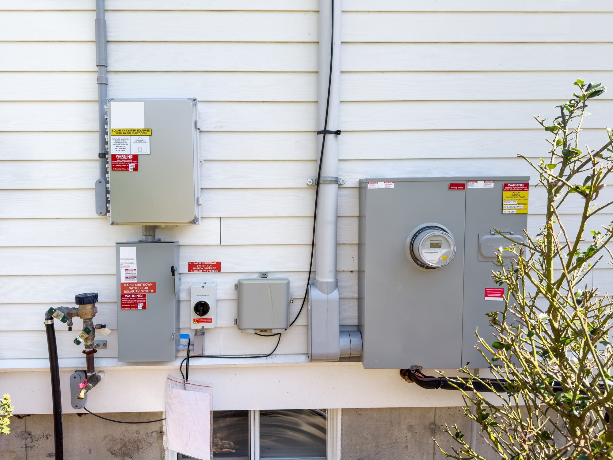 Power Continuity Planning for Storm Resilience